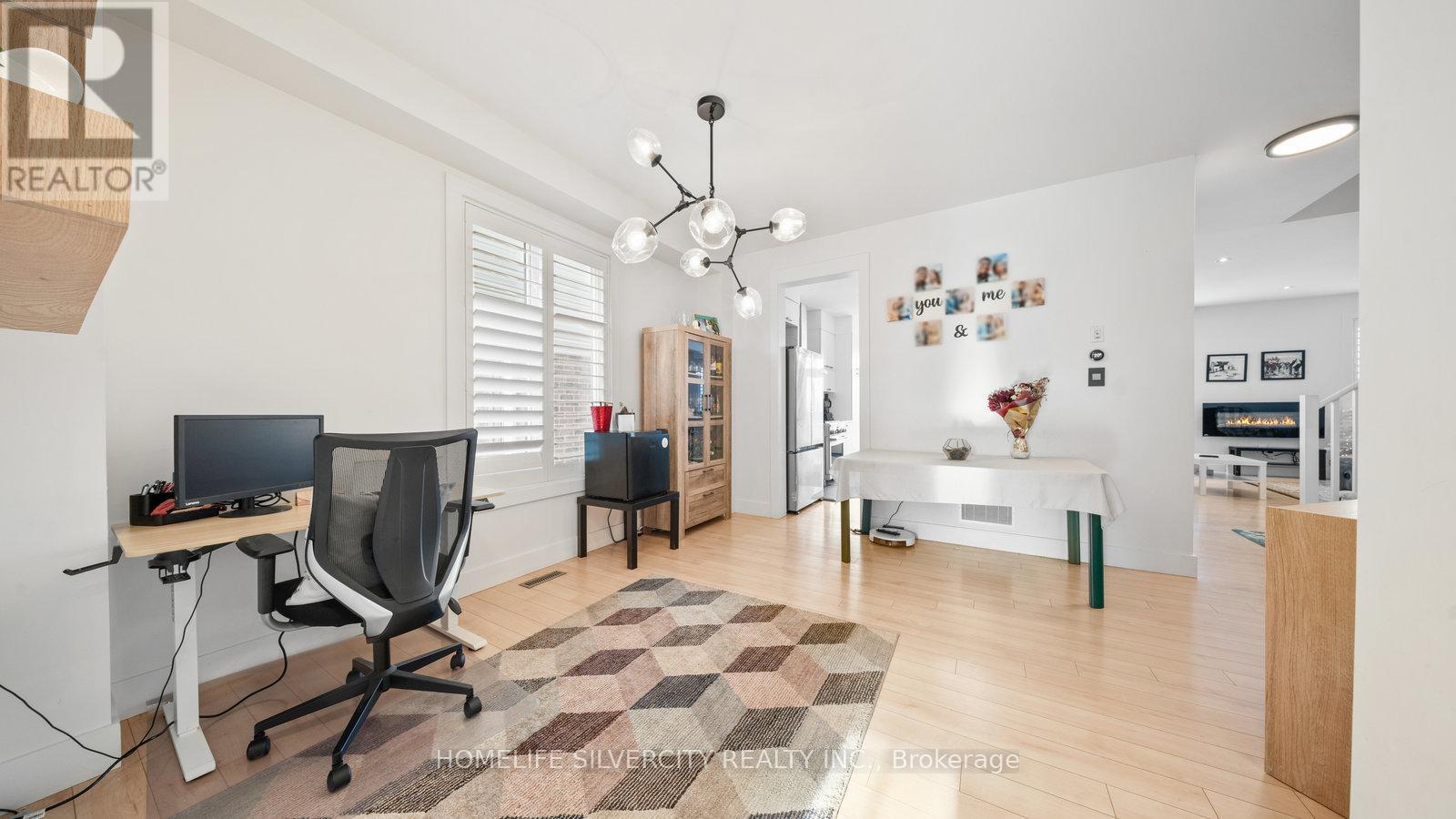 93 Gillespie Drive, Brantford, ON - Indoor Photo Showing Other Room