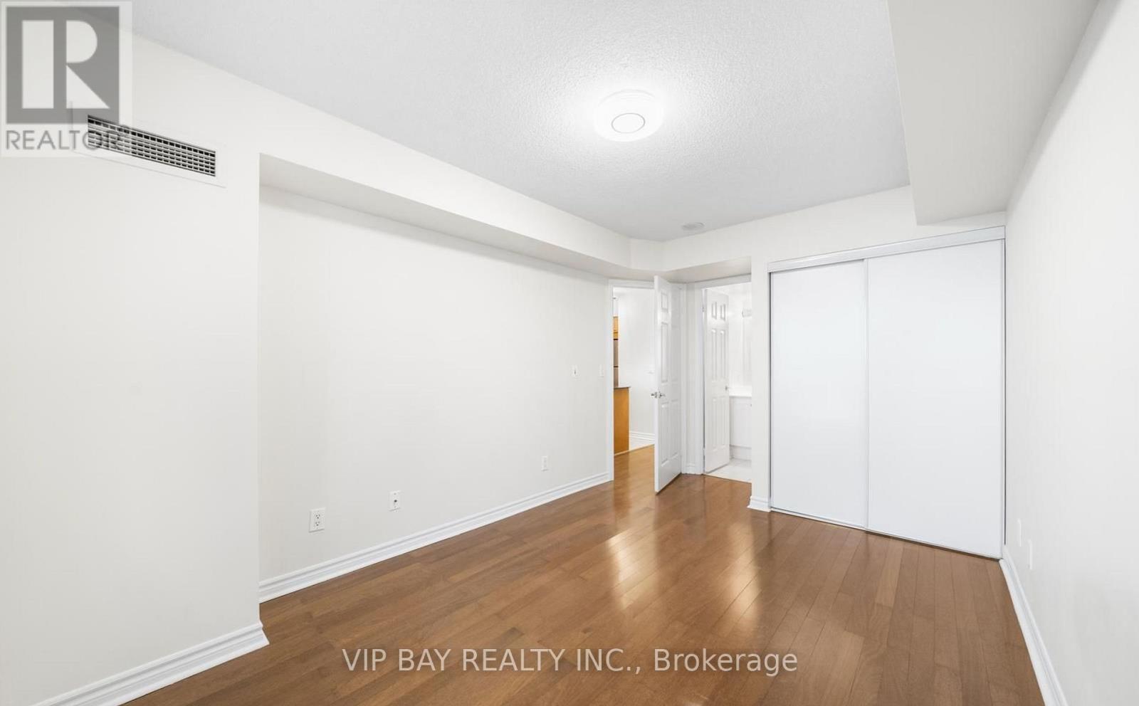 1708 - 18 Kenaston Gardens, Toronto, ON - Indoor Photo Showing Other Room