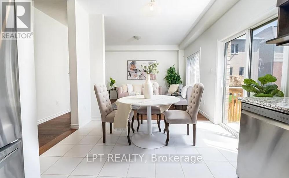4 Bilanski Farm Road, Brantford, ON - Indoor Photo Showing Dining Room