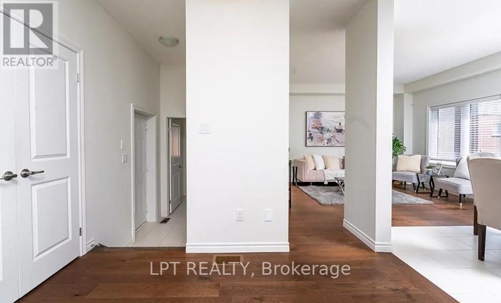 4 Bilanski Farm Road, Brantford, ON - Indoor Photo Showing Other Room