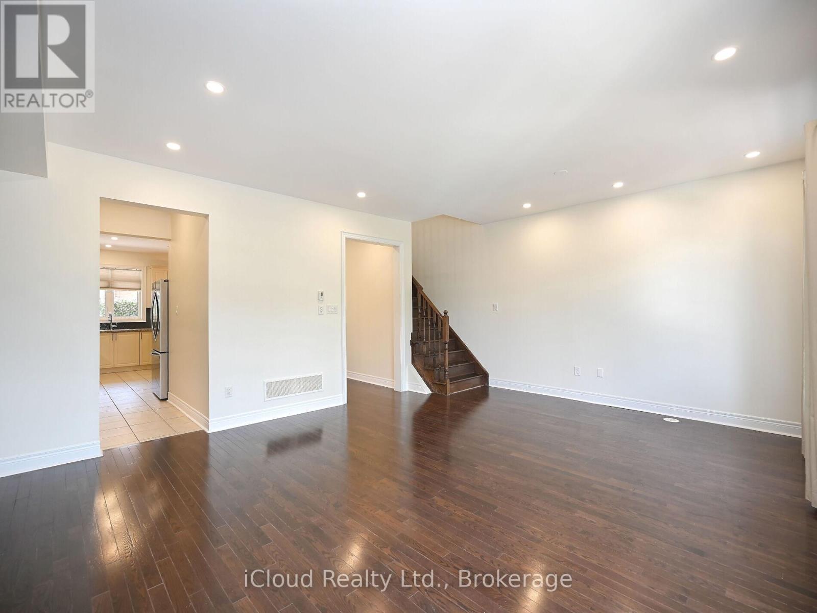 3069 Preserve Drive, Oakville, ON - Indoor Photo Showing Bathroom