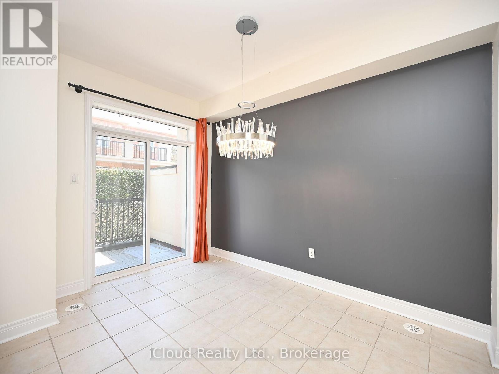 3069 Preserve Drive, Oakville, ON - Indoor Photo Showing Other Room