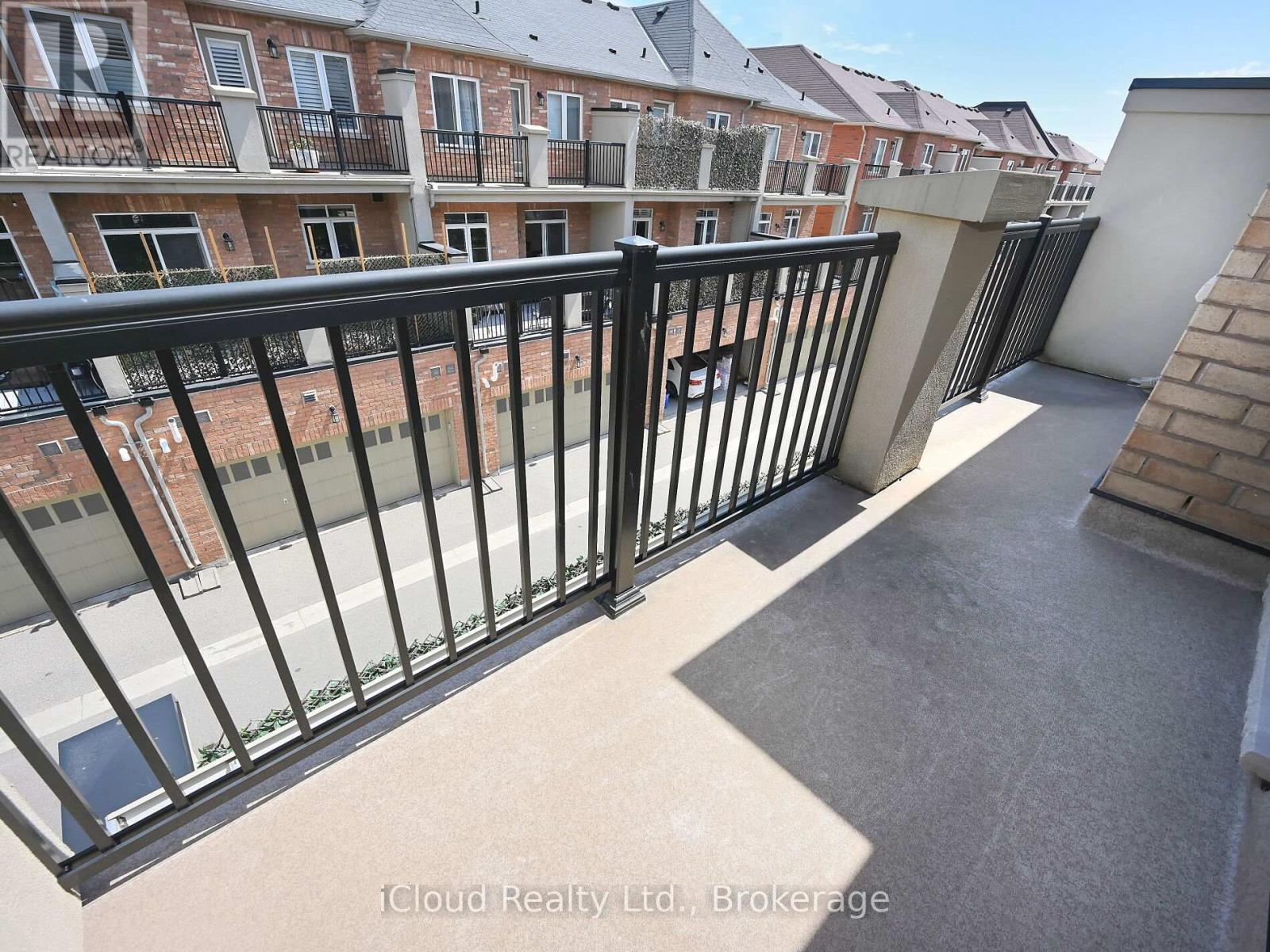 3069 Preserve Drive, Oakville, ON - Outdoor With Exterior