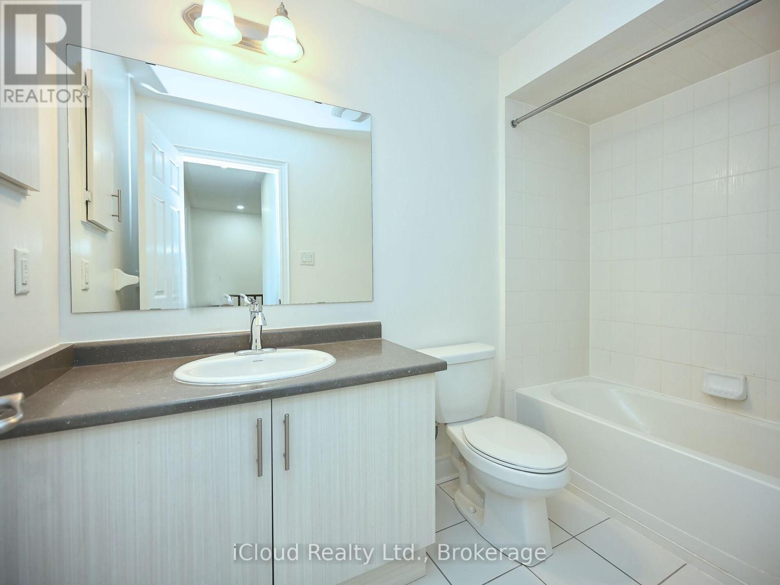 3069 Preserve Drive, Oakville, ON - Indoor Photo Showing Bathroom
