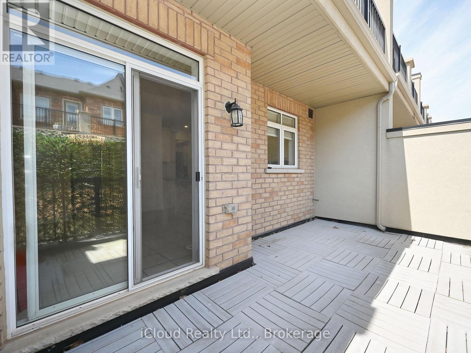 3069 Preserve Drive, Oakville, ON - Outdoor With Deck Patio Veranda With Exterior