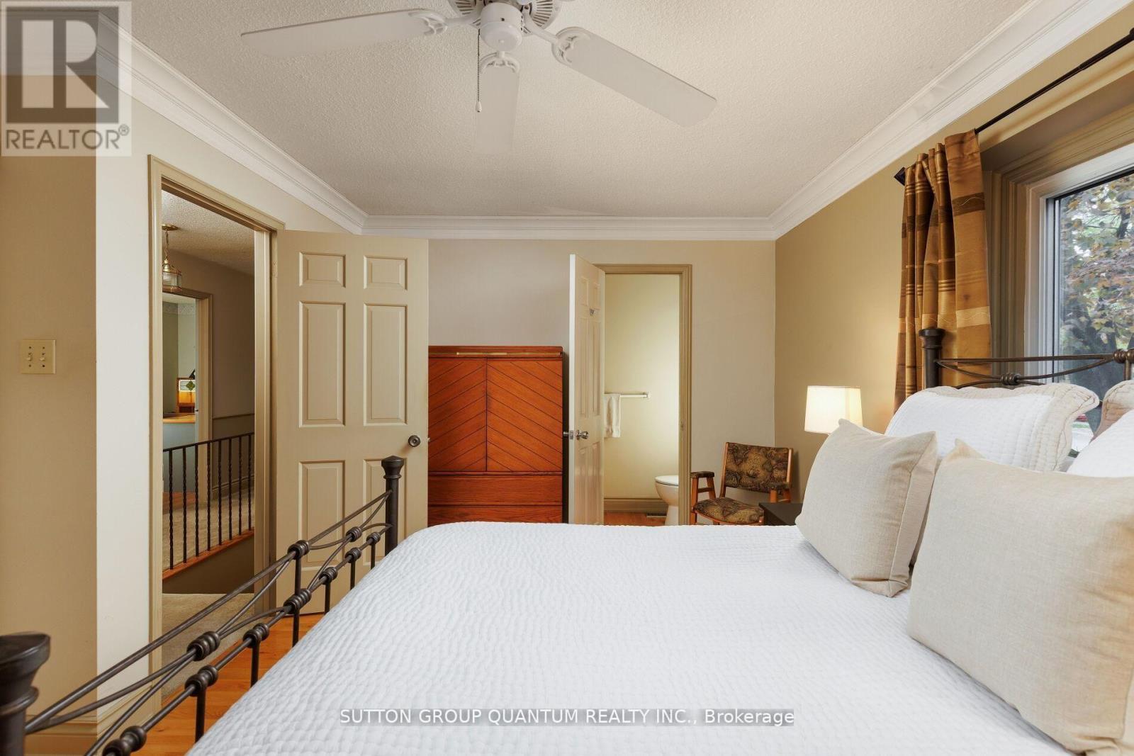 2977 Inlake Court, Mississauga, ON - Indoor Photo Showing Bedroom