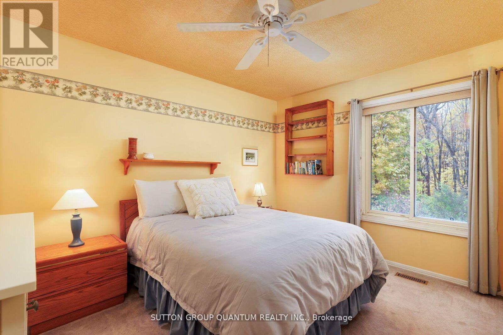 2977 Inlake Court, Mississauga, ON - Indoor Photo Showing Bedroom
