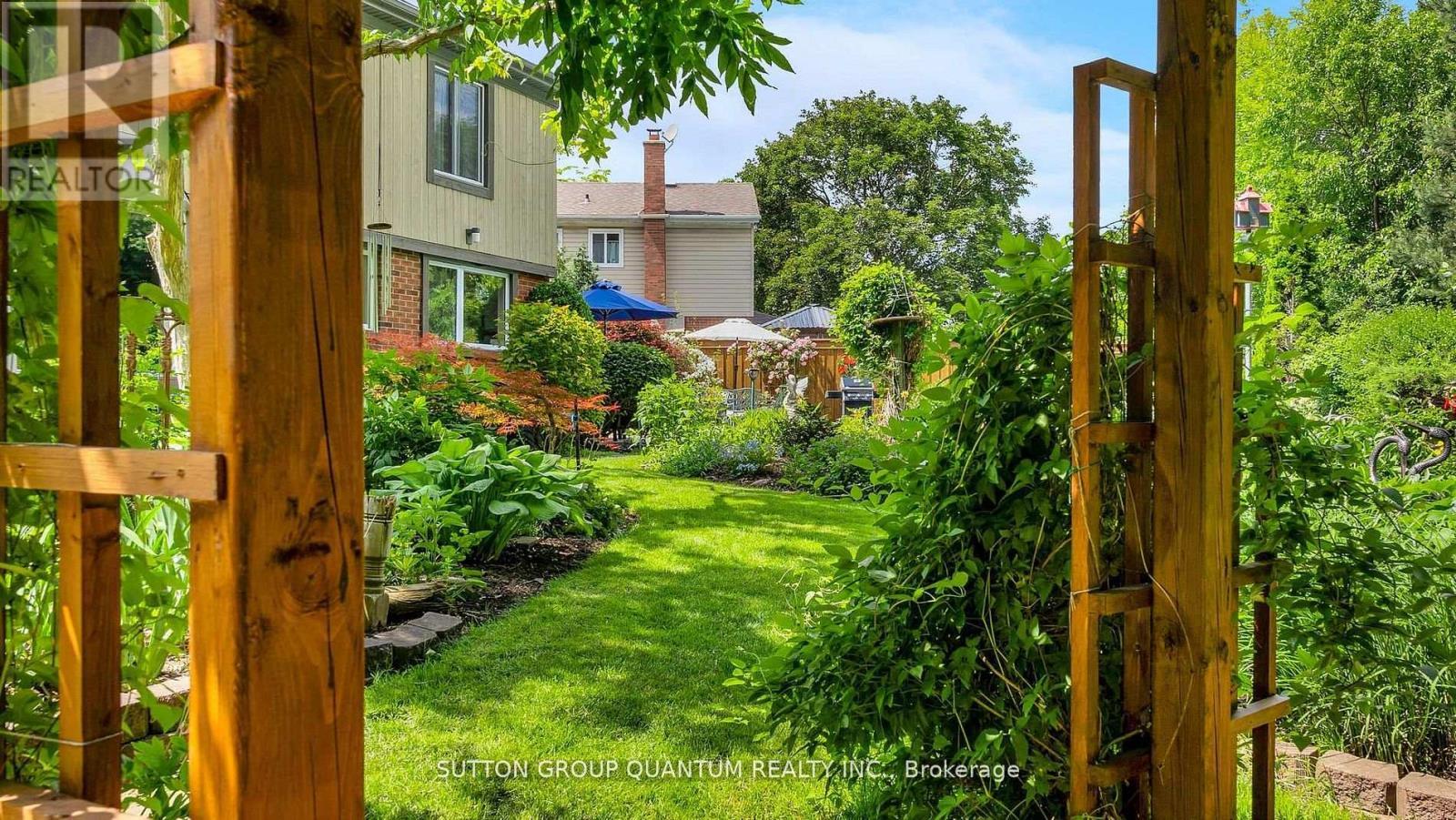 2977 Inlake Court, Mississauga, ON - Outdoor