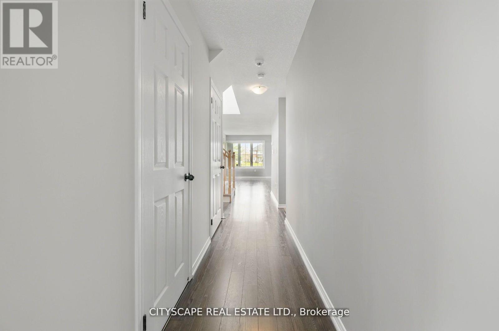8485 Primrose Lane, Niagara Falls, ON - Indoor Photo Showing Other Room