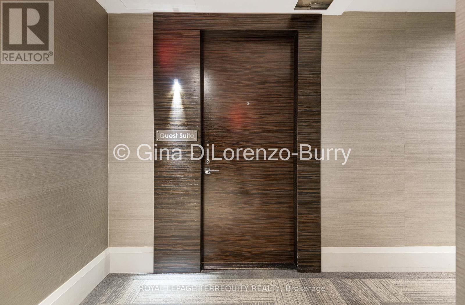 1804 - 88 Davenport Road, Toronto, ON - Indoor