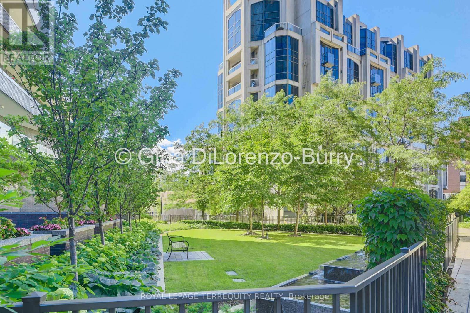 1804 - 88 Davenport Road, Toronto, ON - Outdoor