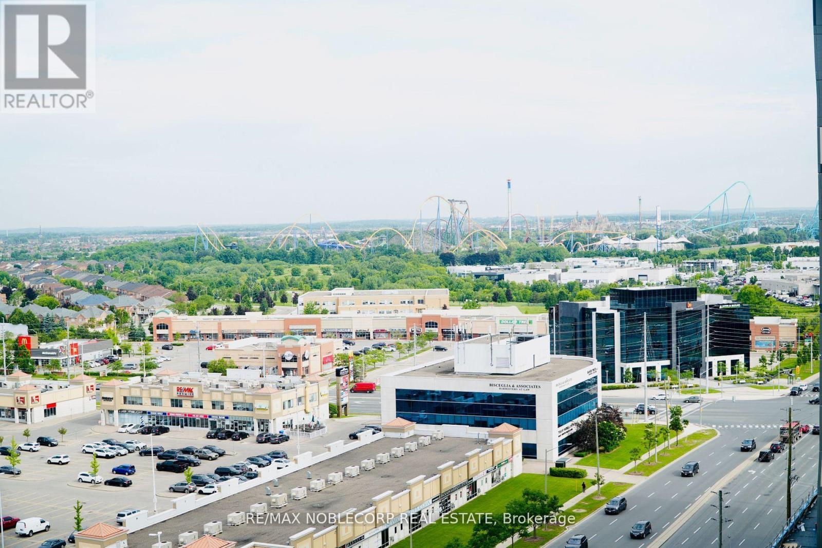 1511 - 9085 Jane Street, Vaughan, ON - Outdoor With View