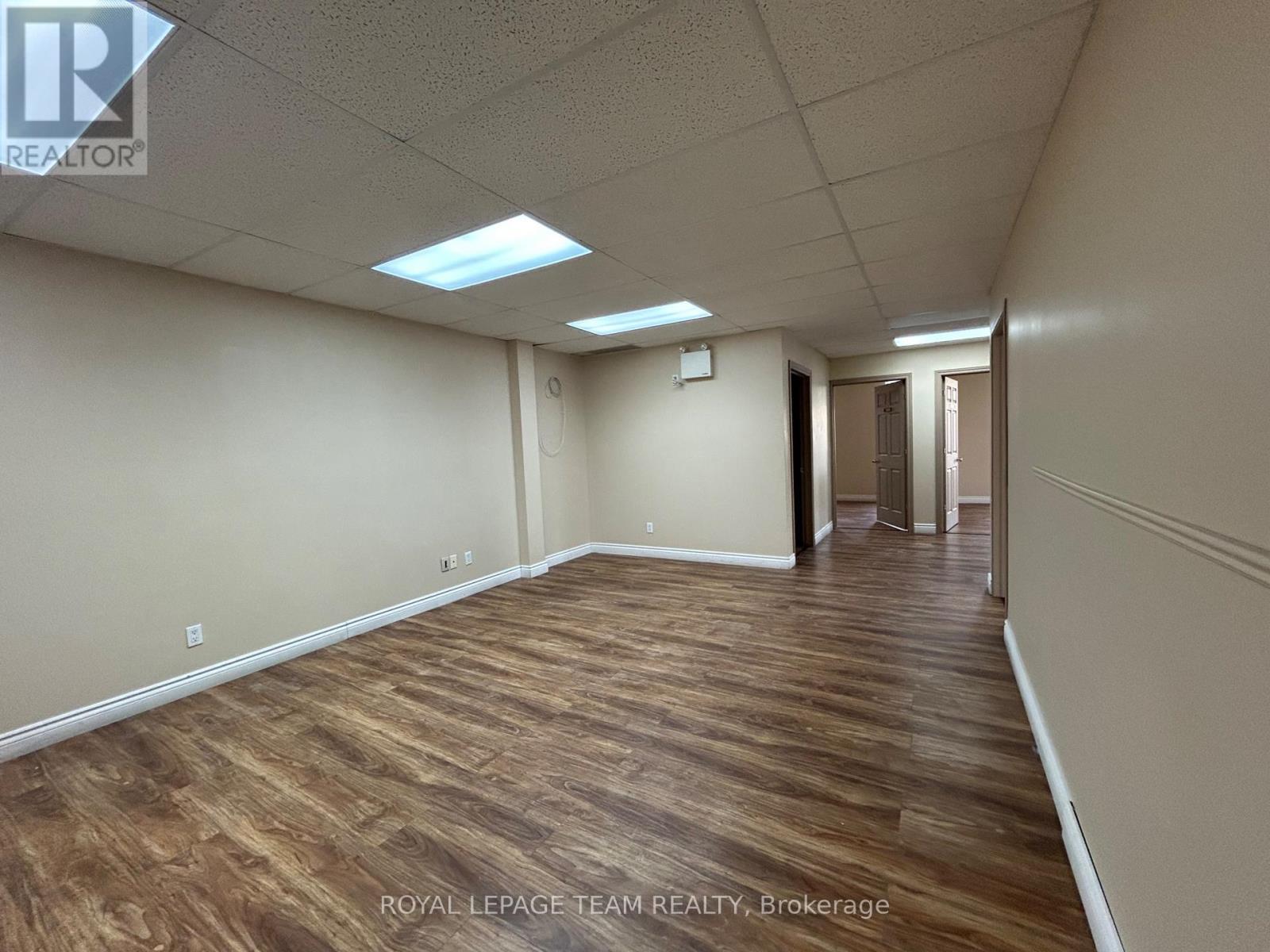 201 - 1695 Bank Street, Ottawa, ON