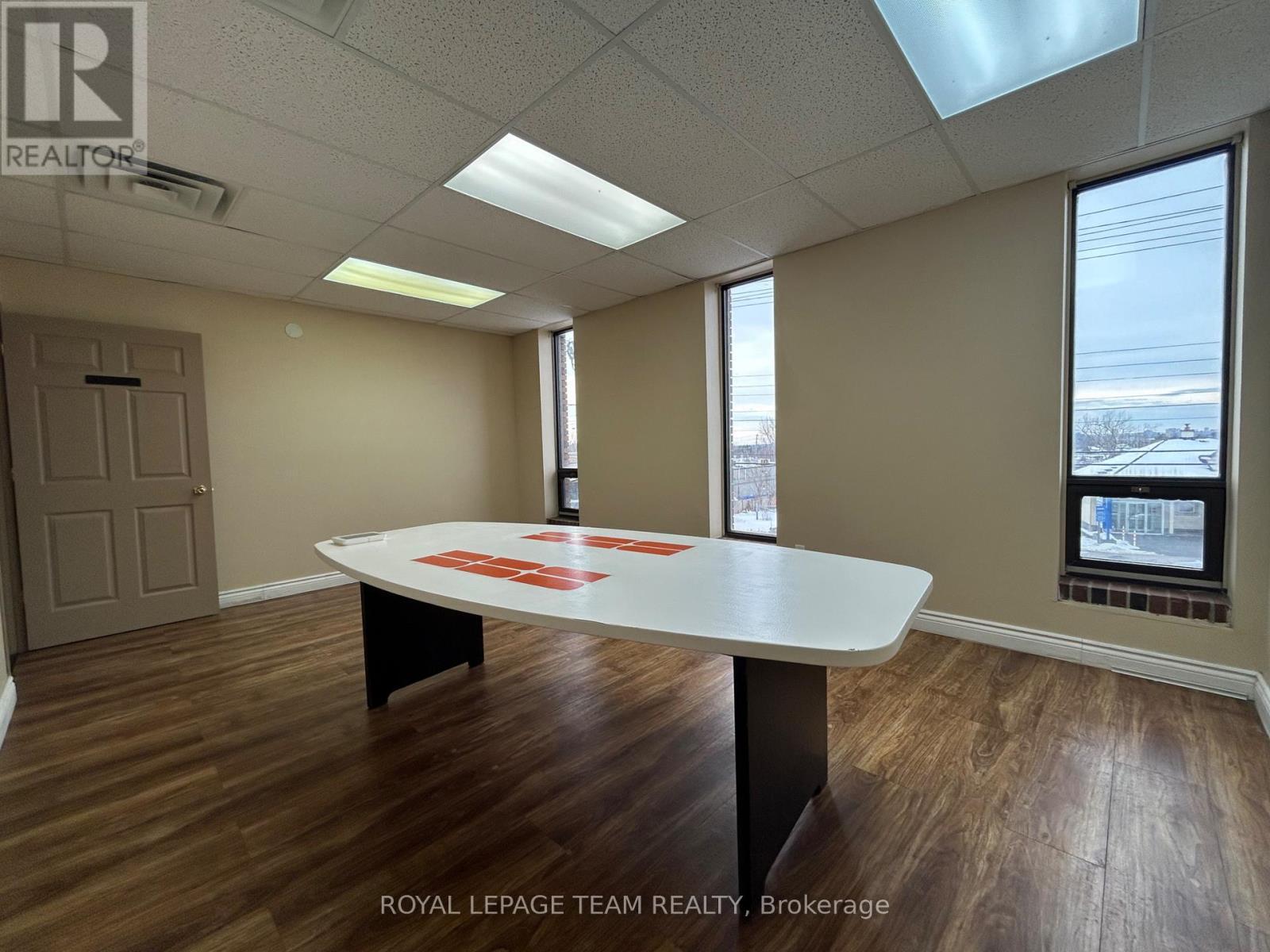 201 - 1695 Bank Street, Ottawa, ON