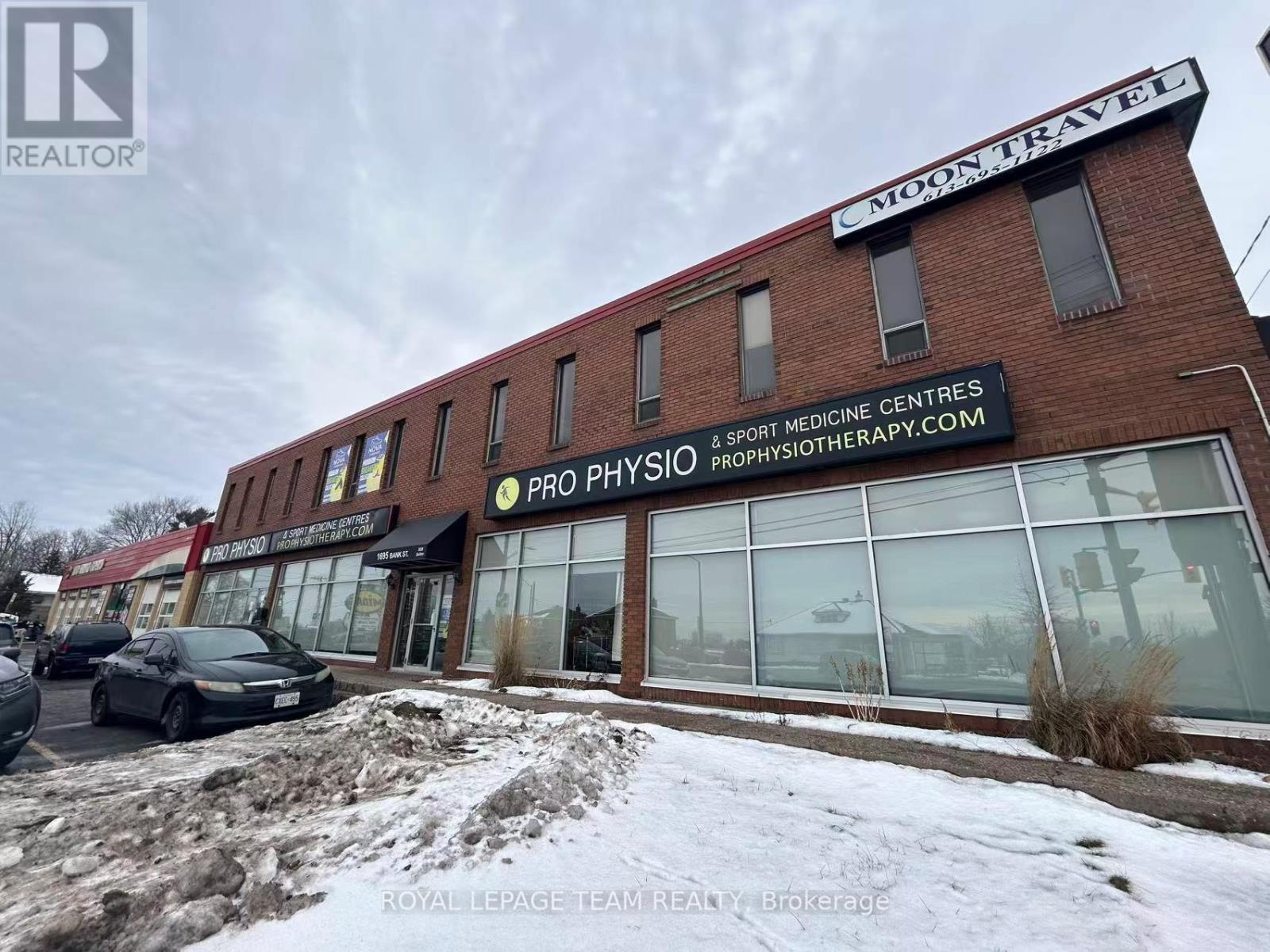 201 - 1695 Bank Street, Ottawa, ON