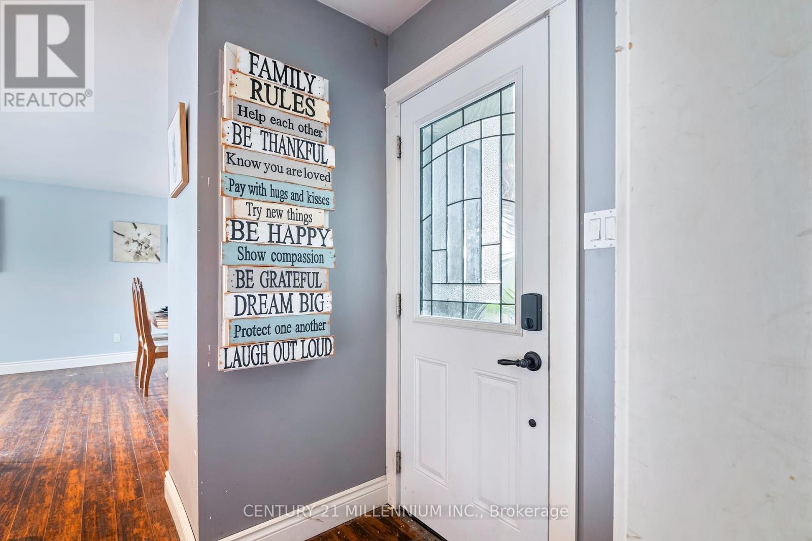 185452 Grey Road 9 Road, Southgate, ON - Indoor Photo Showing Other Room