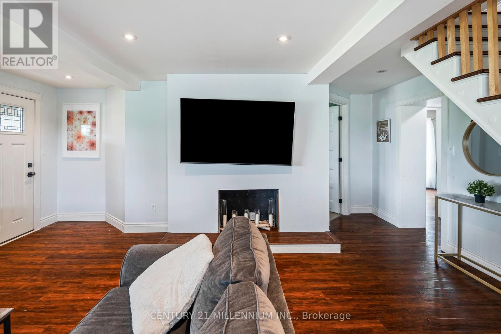 185452 Grey Road 9 Road, Southgate, ON - Indoor