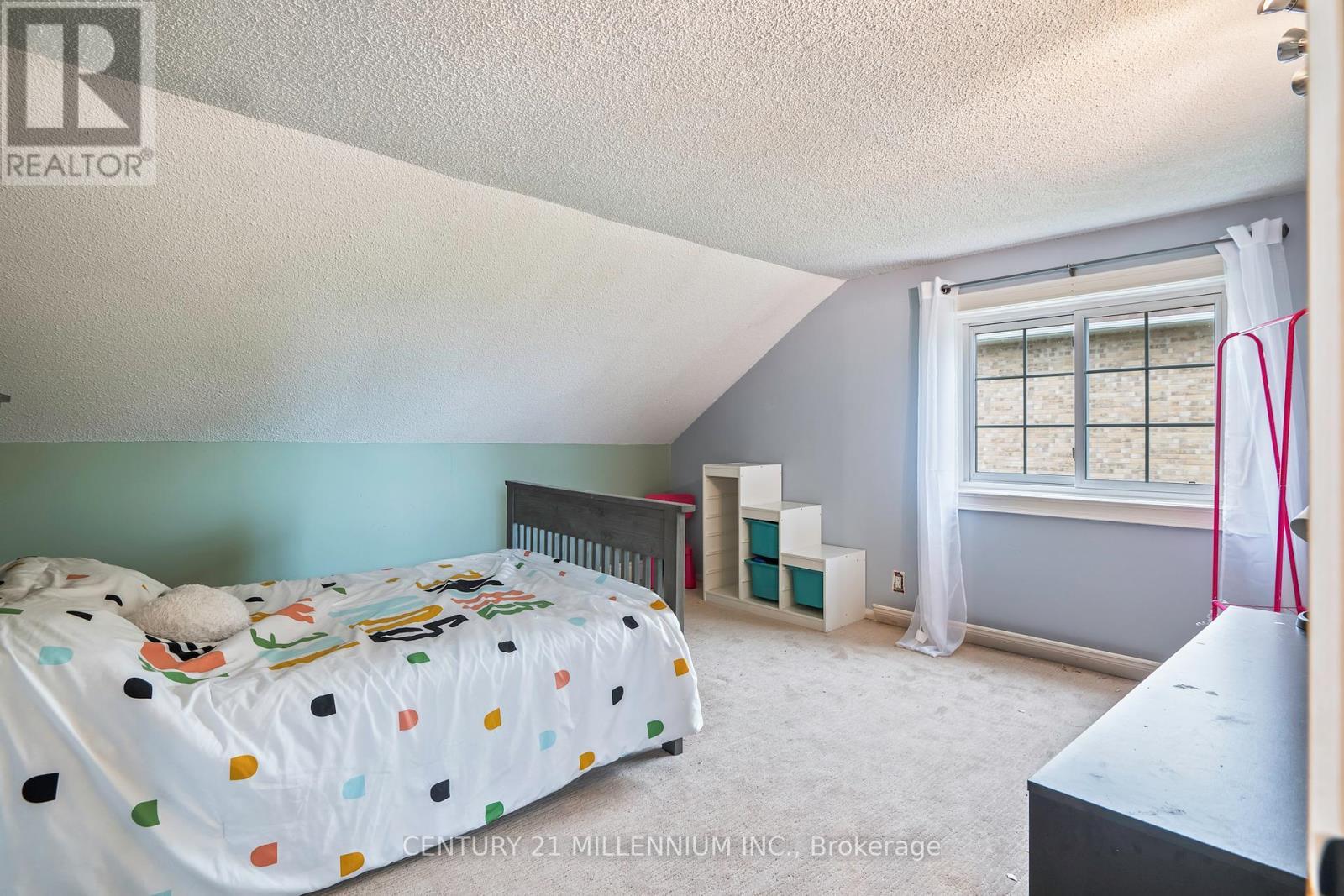 185452 Grey Road 9 Road, Southgate, ON - Indoor Photo Showing Bedroom