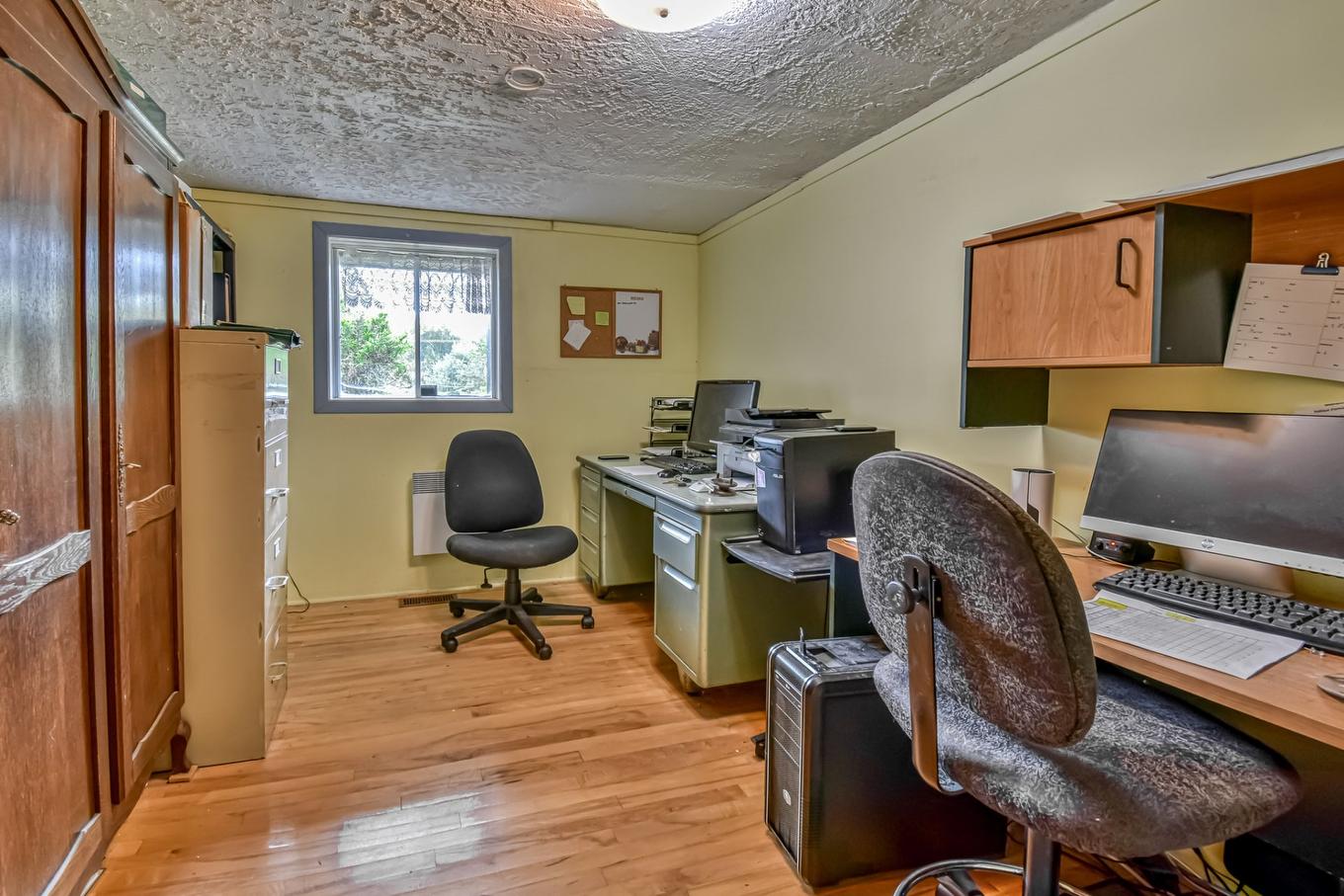 Bureau - 150 Ch. Guénette, Sainte-Marguerite-Du-Lac-Masson, QC - Indoor Photo Showing Office