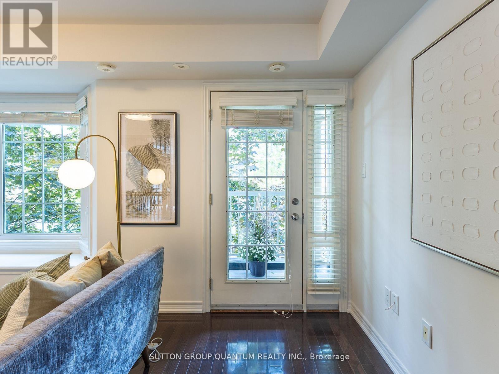 50 Rosewood Avenue, Mississauga, ON - Indoor Photo Showing Other Room