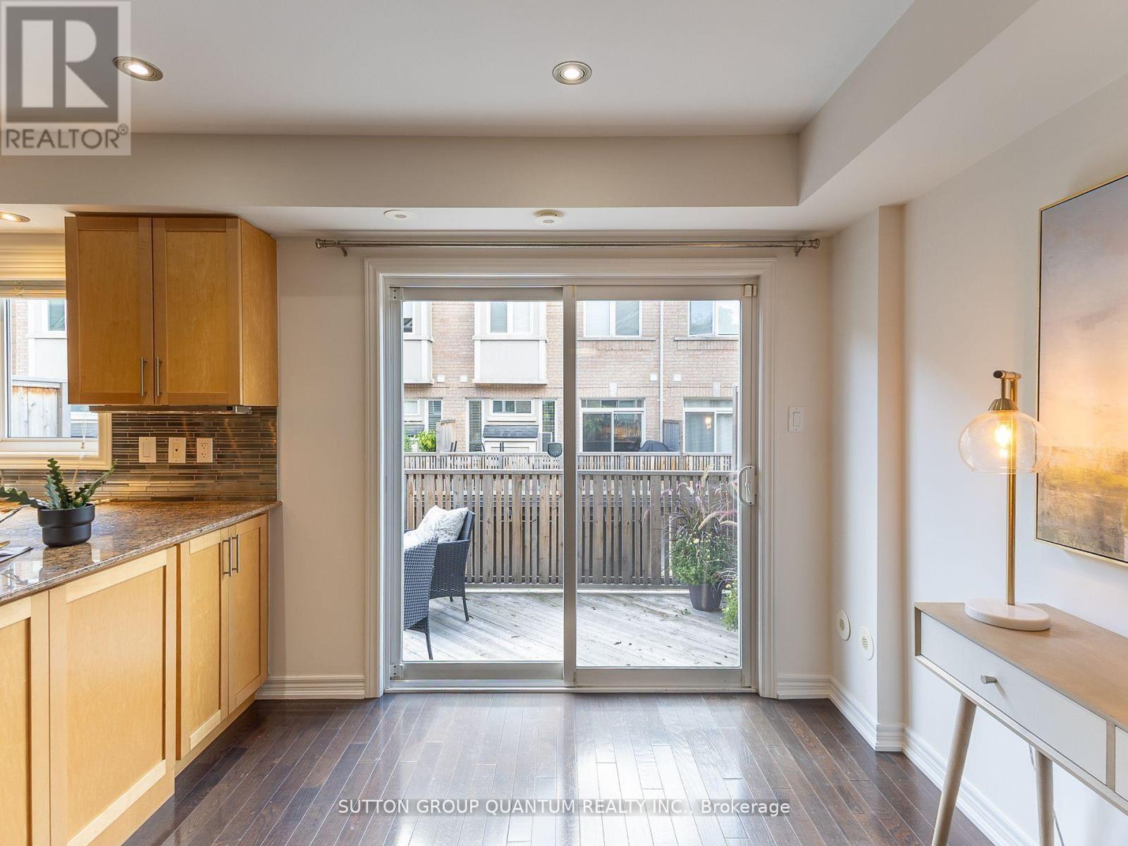 50 Rosewood Avenue, Mississauga, ON - Indoor