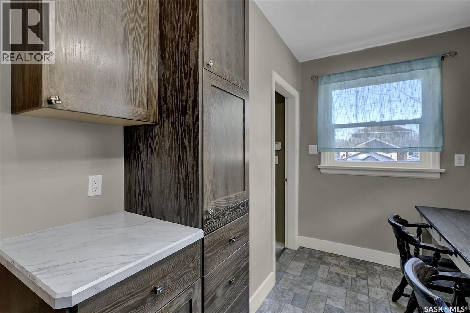 2645 Broder Street, Regina, SK - Indoor