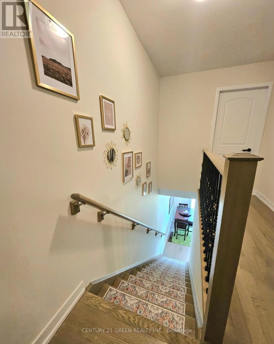 50 Sunflower Crescent, Thorold, ON - Indoor Photo Showing Other Room