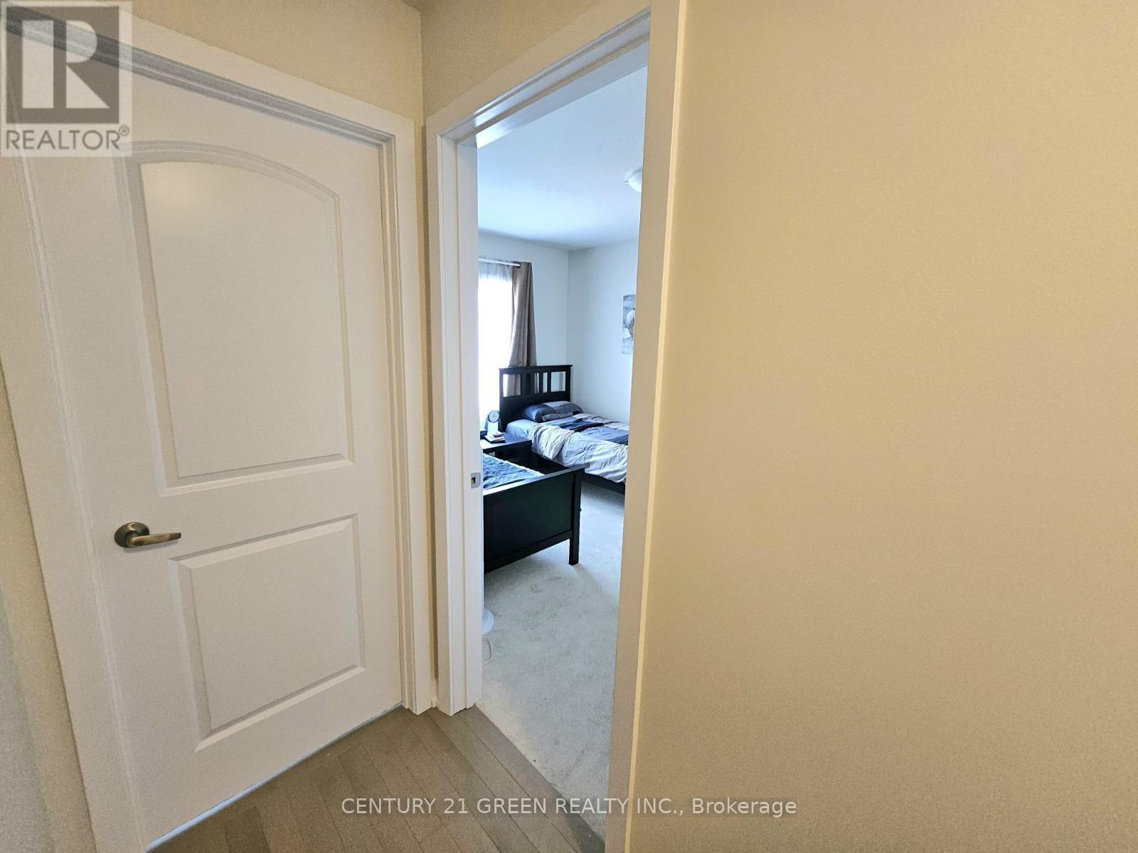 50 Sunflower Crescent, Thorold, ON - Indoor Photo Showing Other Room