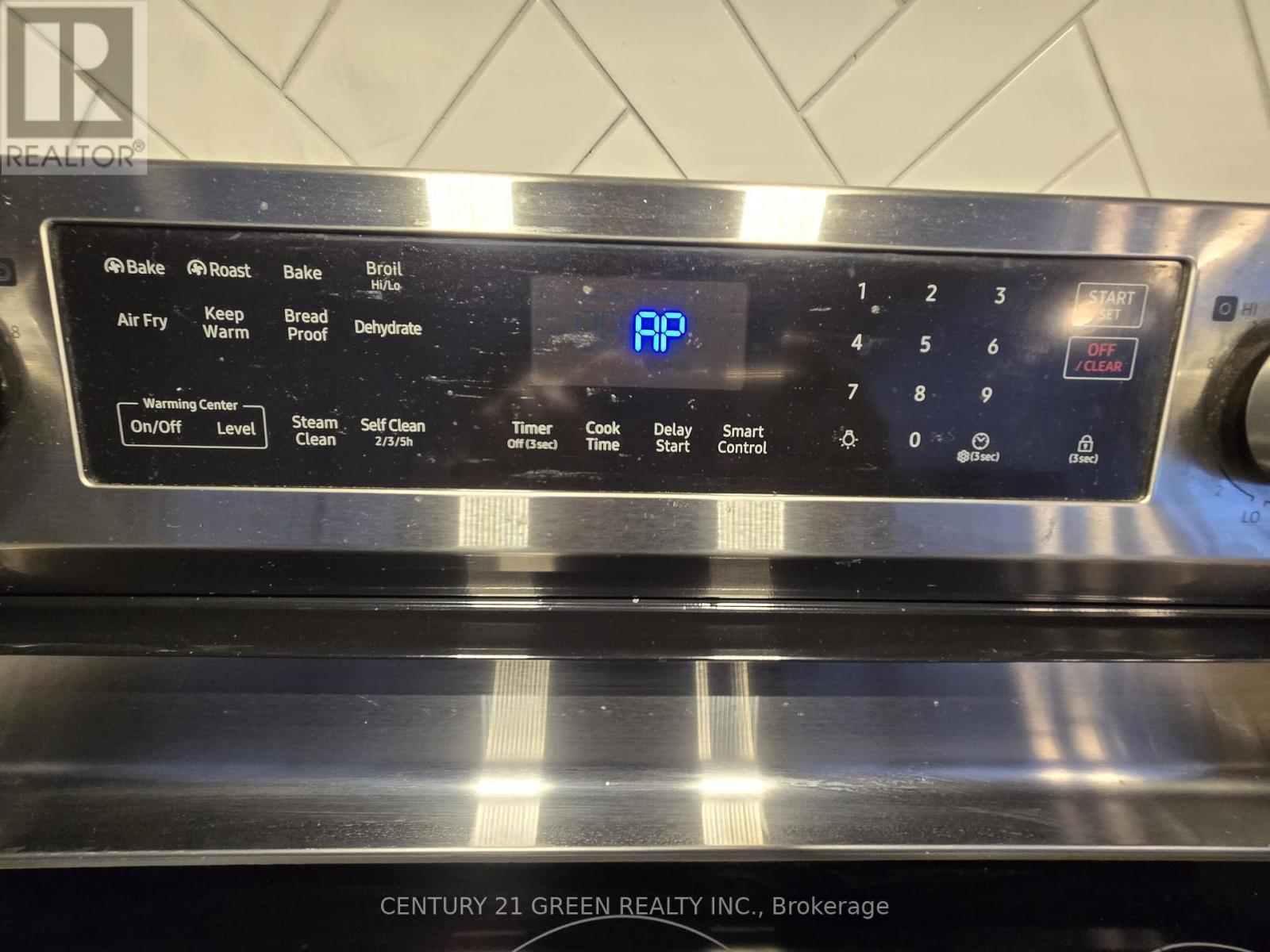 50 Sunflower Crescent, Thorold, ON - Indoor Photo Showing Other Room