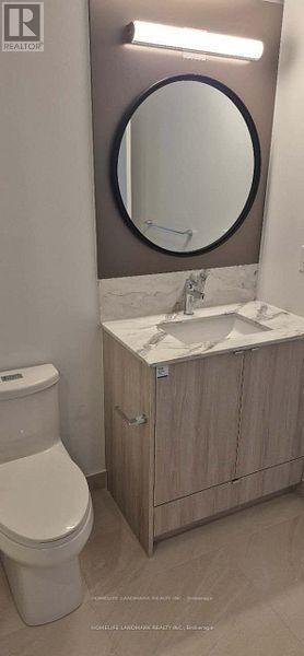 1807 - 771 Yonge Street, Toronto, ON - Indoor Photo Showing Bathroom