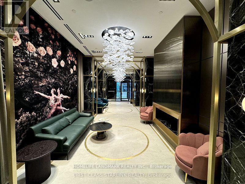 1807 - 771 Yonge Street, Toronto, ON - Indoor Photo Showing Other Room