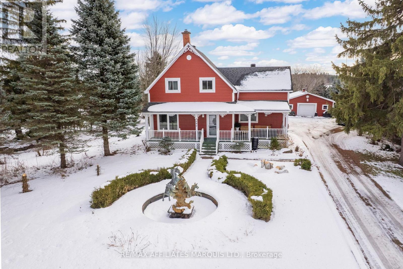 1590 Cornwall Centre Road, Cornwall, ON - Outdoor With Deck Patio Veranda With Facade
