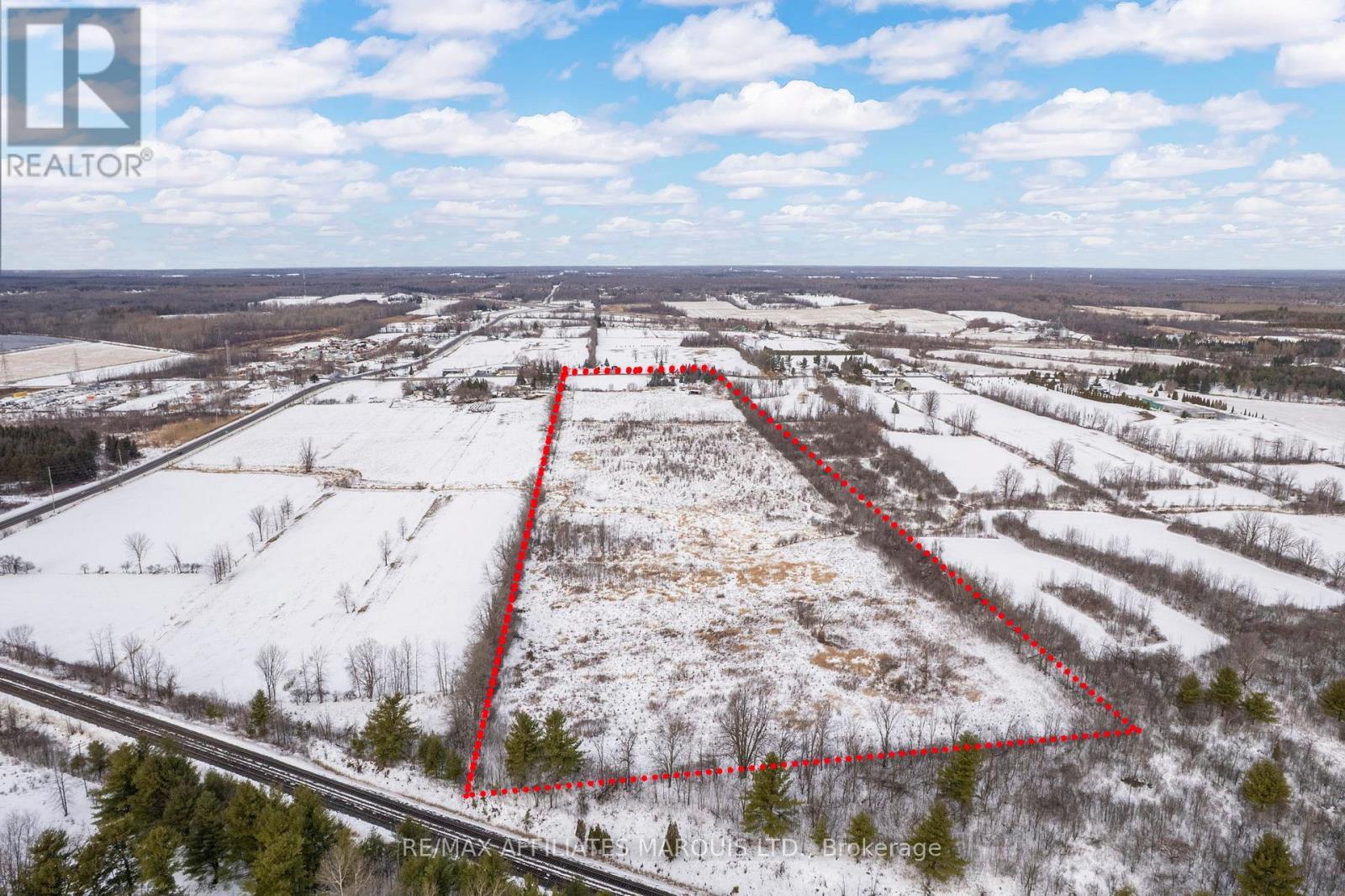 1590 Cornwall Centre Road, Cornwall, ON - Outdoor With View