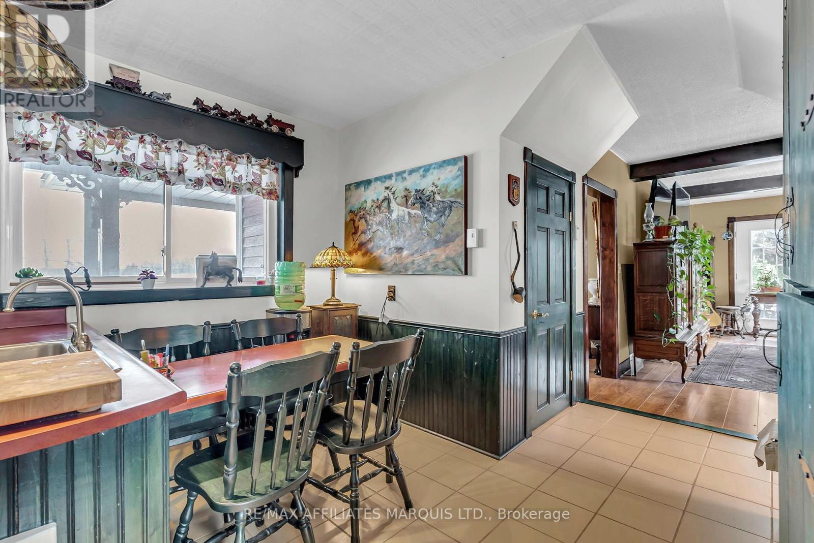 1590 Cornwall Centre Road, Cornwall, ON - Indoor Photo Showing Other Room