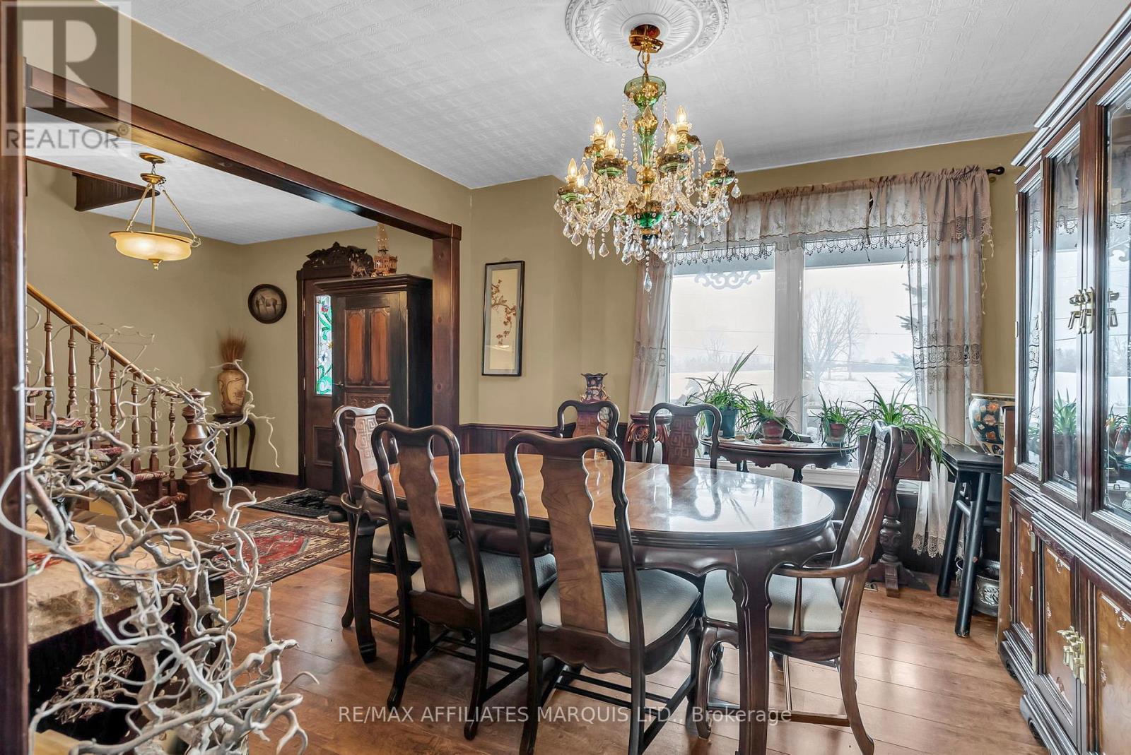 1590 Cornwall Centre Road, Cornwall, ON - Indoor Photo Showing Dining Room