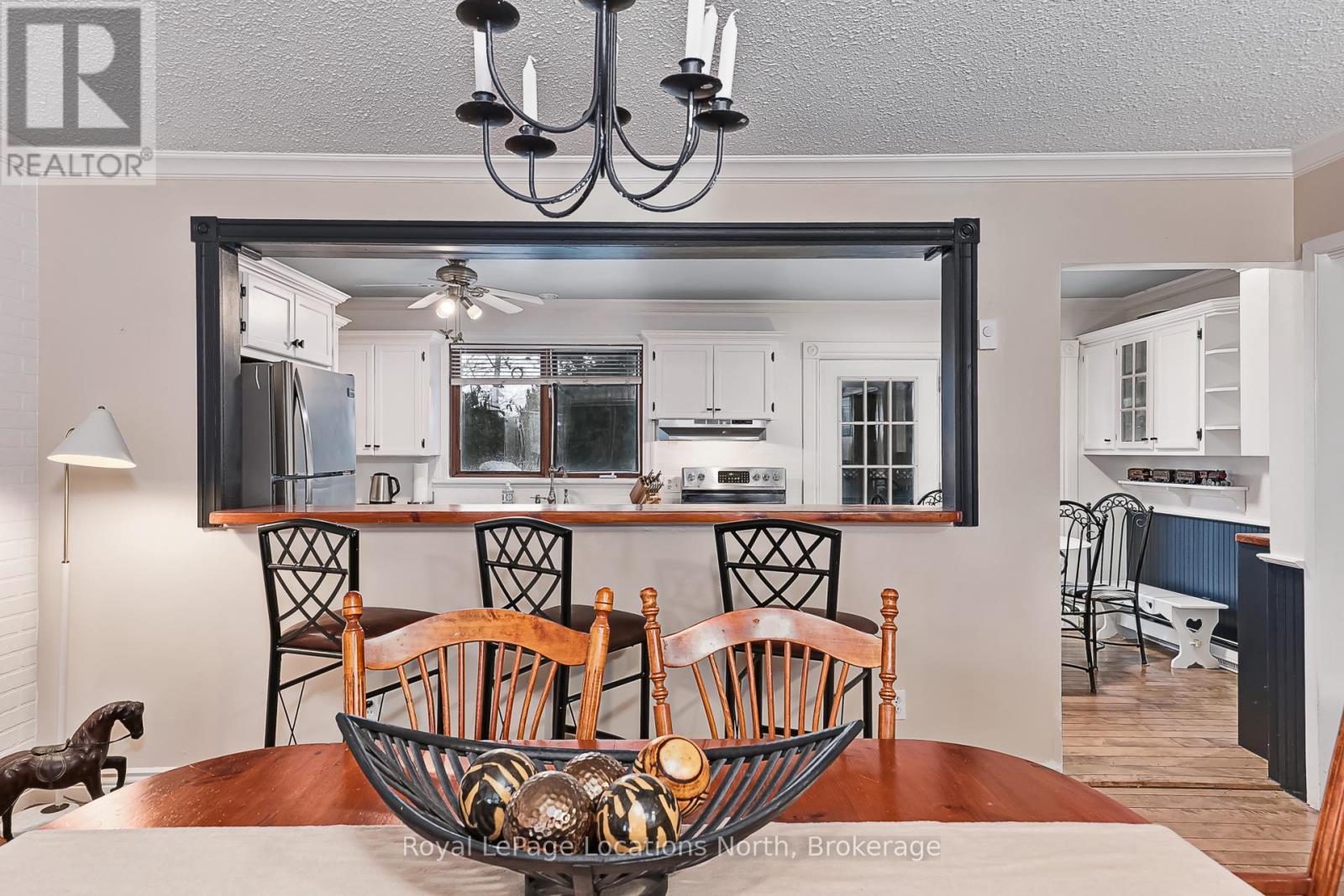 2 Sunset Court, Collingwood, ON - Indoor Photo Showing Other Room