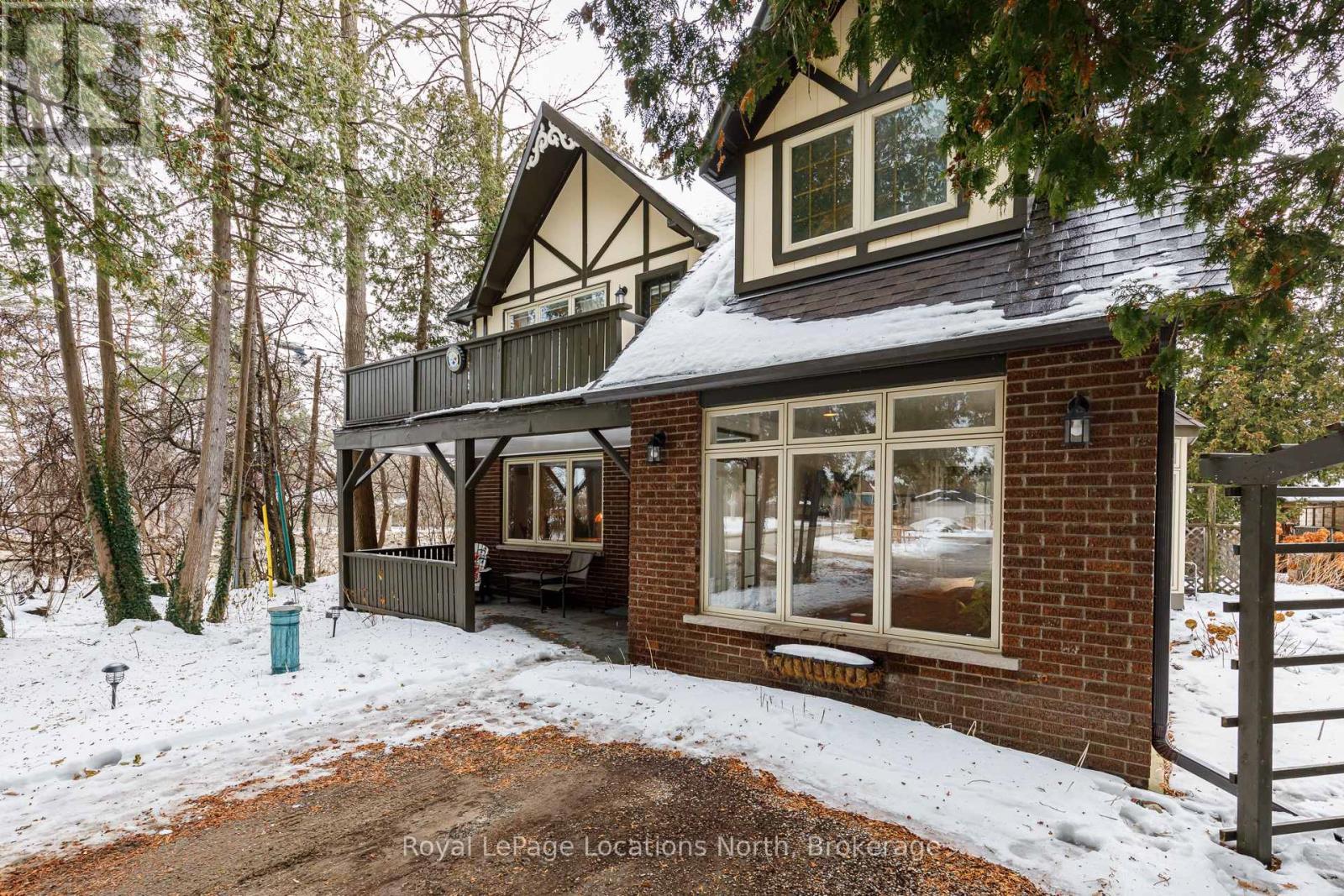 2 Sunset Court, Collingwood, ON - Outdoor With Exterior