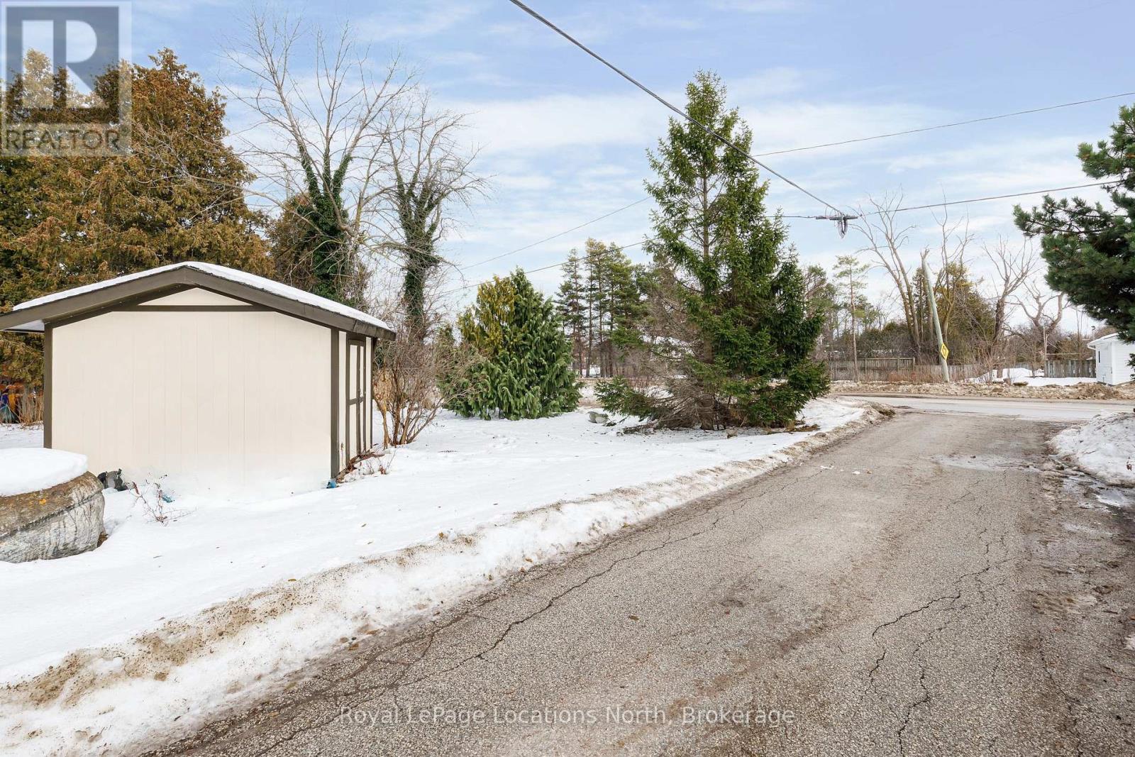 2 Sunset Court, Collingwood, ON - Outdoor