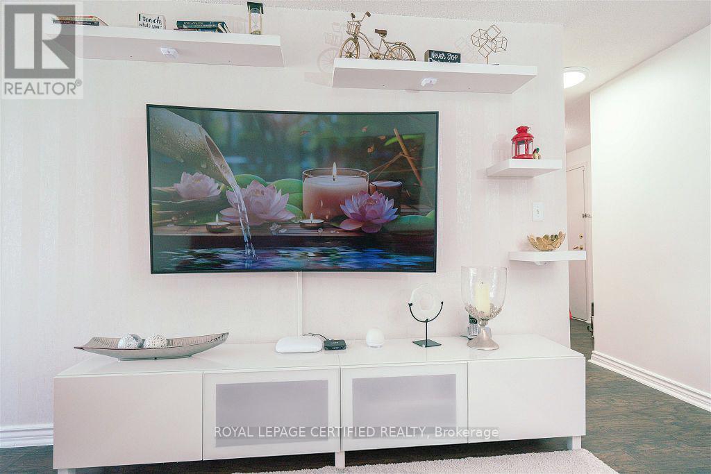 1907 - 145 Hillcrest Avenue, Mississauga, ON -