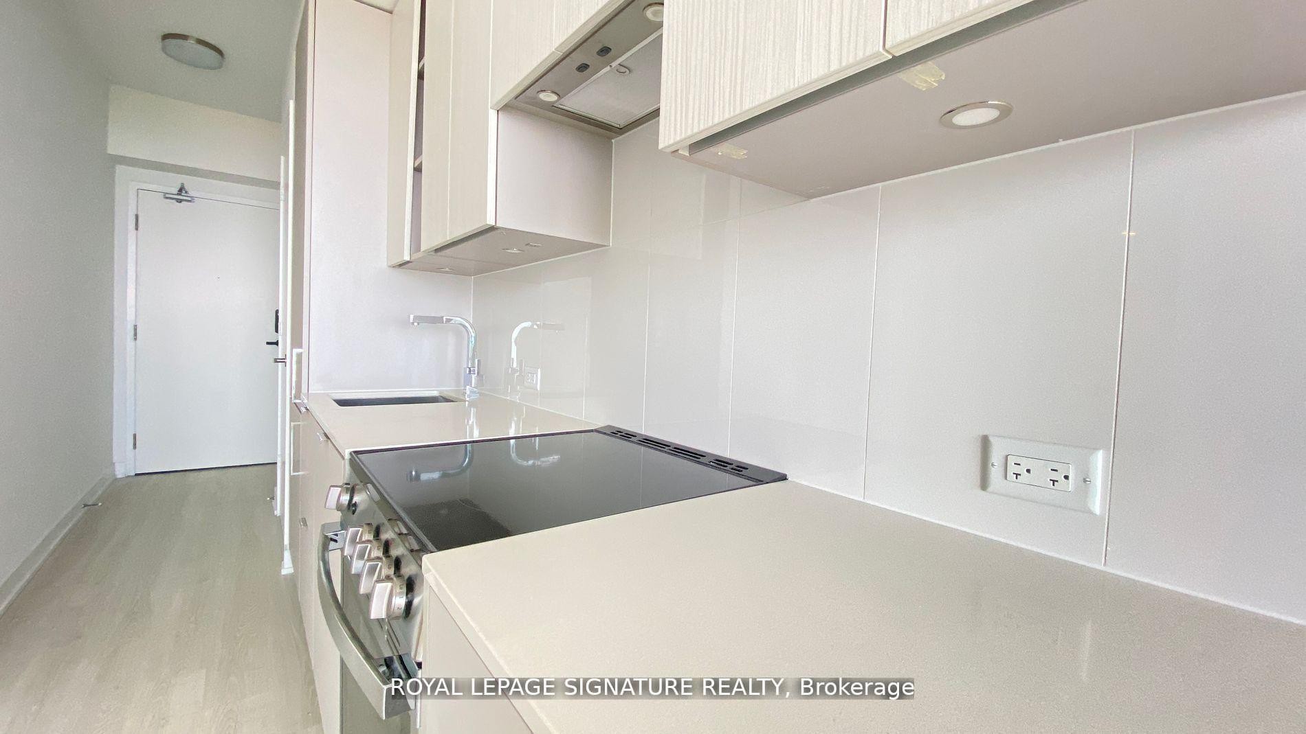 3508-3883 Quartz Road, Mississauga, ON - Photo Showing Laundry Room