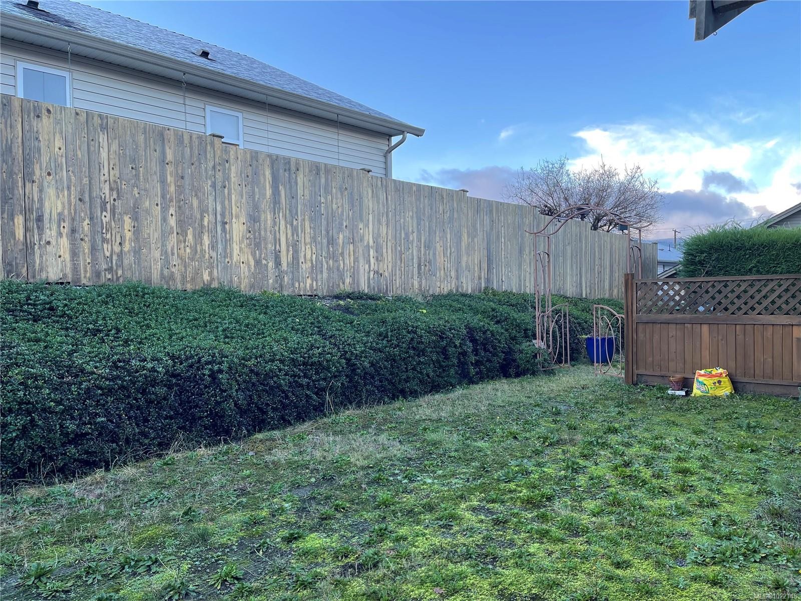 2-3774 12Th Ave, Port Alberni, BC