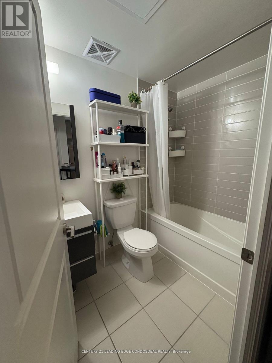 1110 - 17 Zorra Street, Toronto, ON - Indoor Photo Showing Bathroom