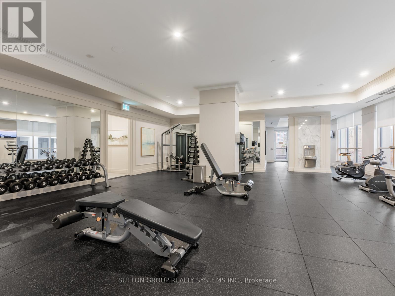 3206 - 36 Elm Drive W, Mississauga, ON - Indoor Photo Showing Gym Room