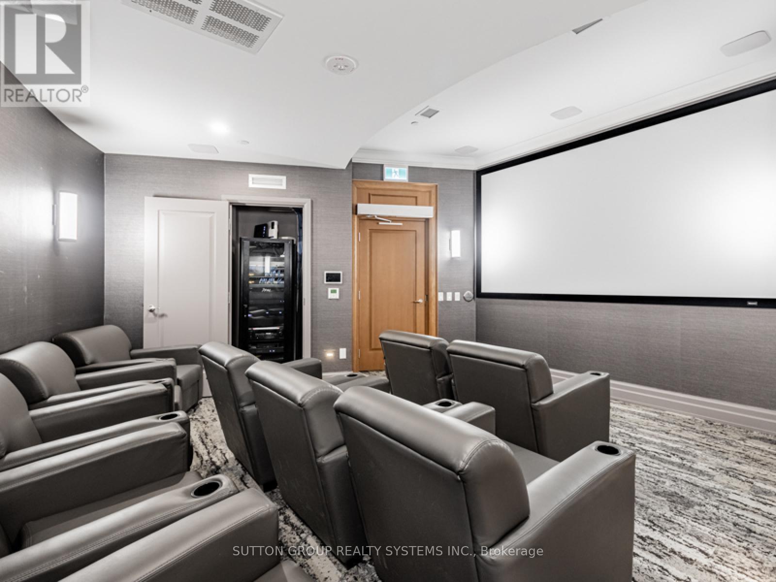 3206 - 36 Elm Drive W, Mississauga, ON - Indoor Photo Showing Other Room