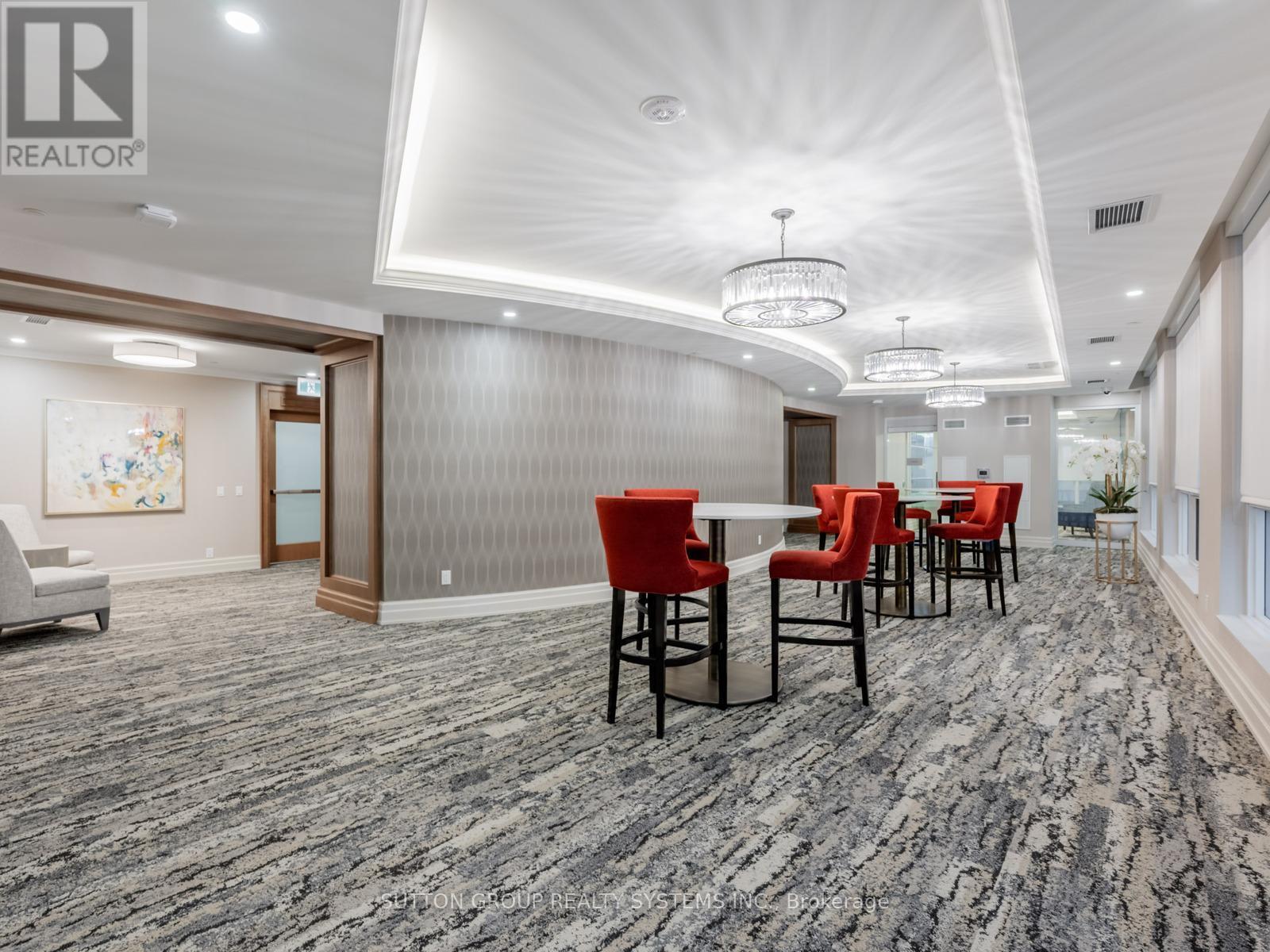 3206 - 36 Elm Drive W, Mississauga, ON - Indoor Photo Showing Other Room