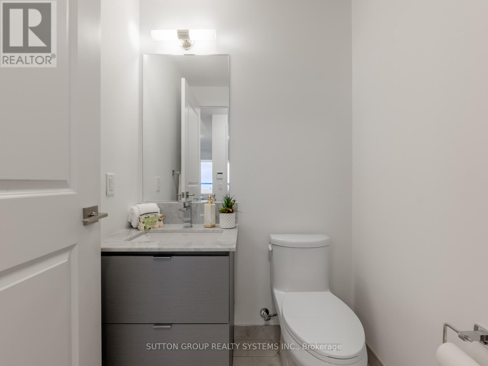 3206 - 36 Elm Drive W, Mississauga, ON - Indoor Photo Showing Bathroom