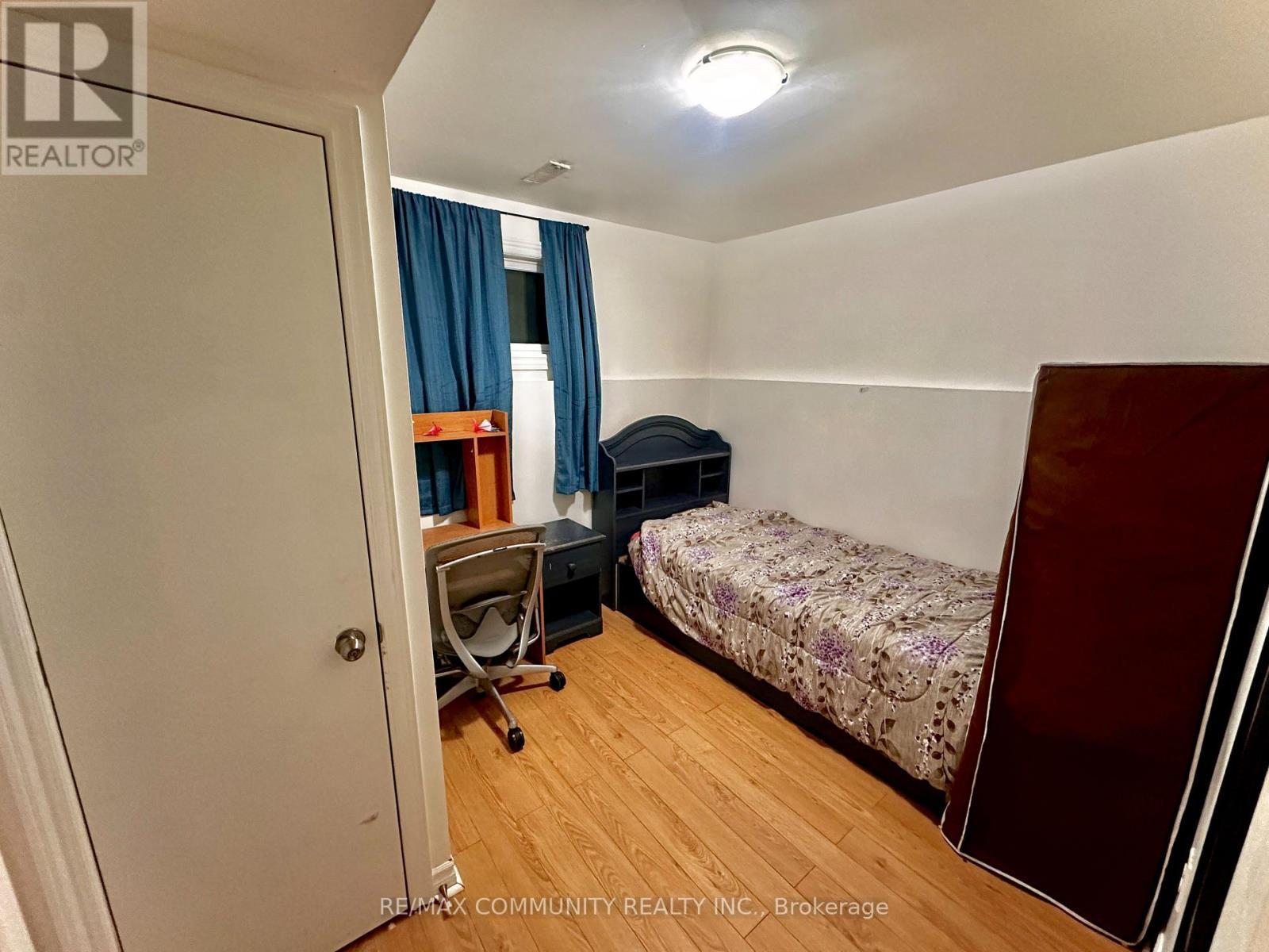 Bsmt - 54 Emcarr Drive, Toronto, ON - Indoor Photo Showing Other Room