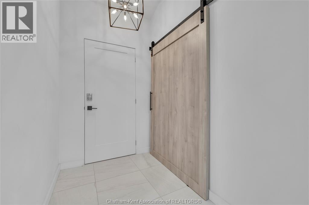 434 Front Road, Norfolk County, ON - Indoor Photo Showing Other Room