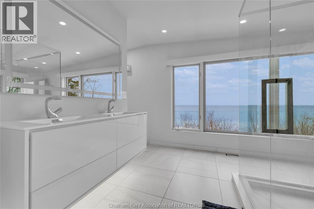 434 Front Road, Norfolk County, ON - Indoor