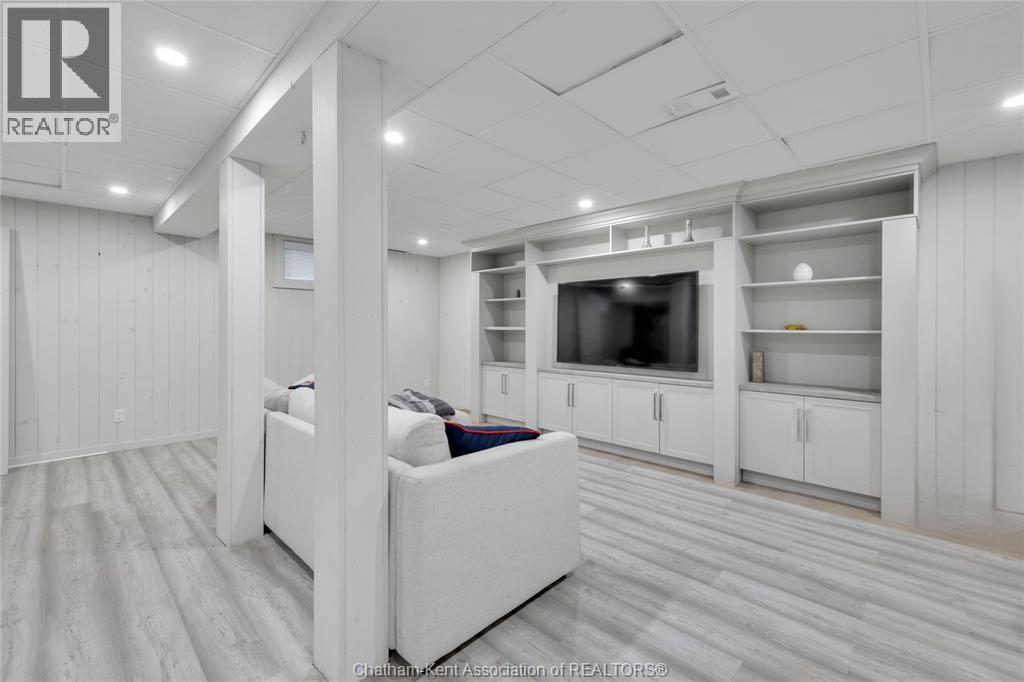 434 Front Road, Norfolk County, ON - Indoor